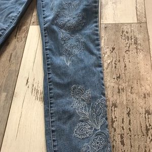 Chico’s jeans size 0